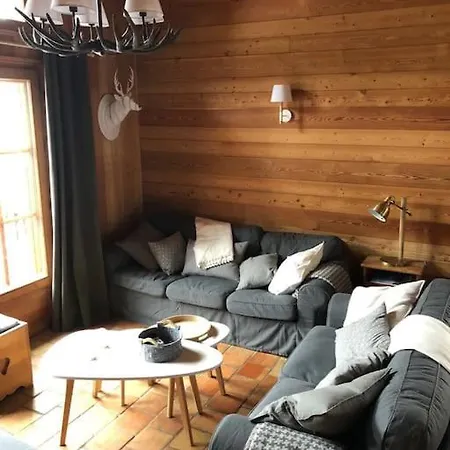 Hotel L'ecureuil 8 Pers La Roche 3*